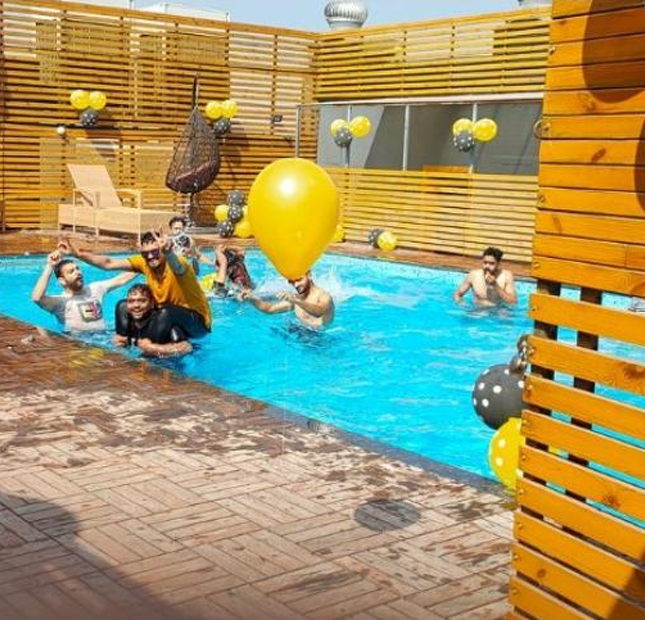 https://staging.hotelimperialgrand.com/wp-content/uploads/2025/05/pool.png